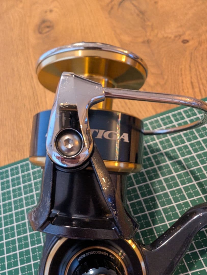 最安値　送料込み　20ソルティガ 14000-XH