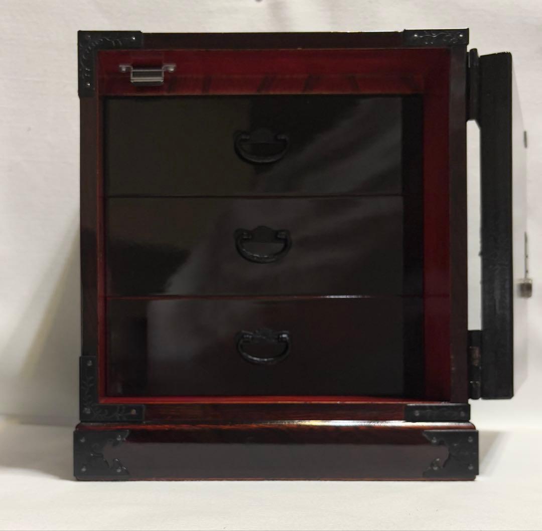 仙台箪笥 渡辺家具店 骨董 アンティーク レトロ 龍 ドラゴン 鍵付き