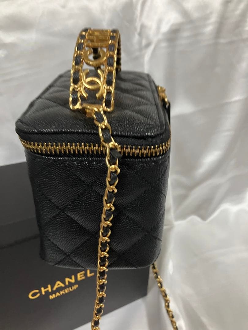 シャネル　ノベルティ　バニティ　ショルダーバッグ　VIP