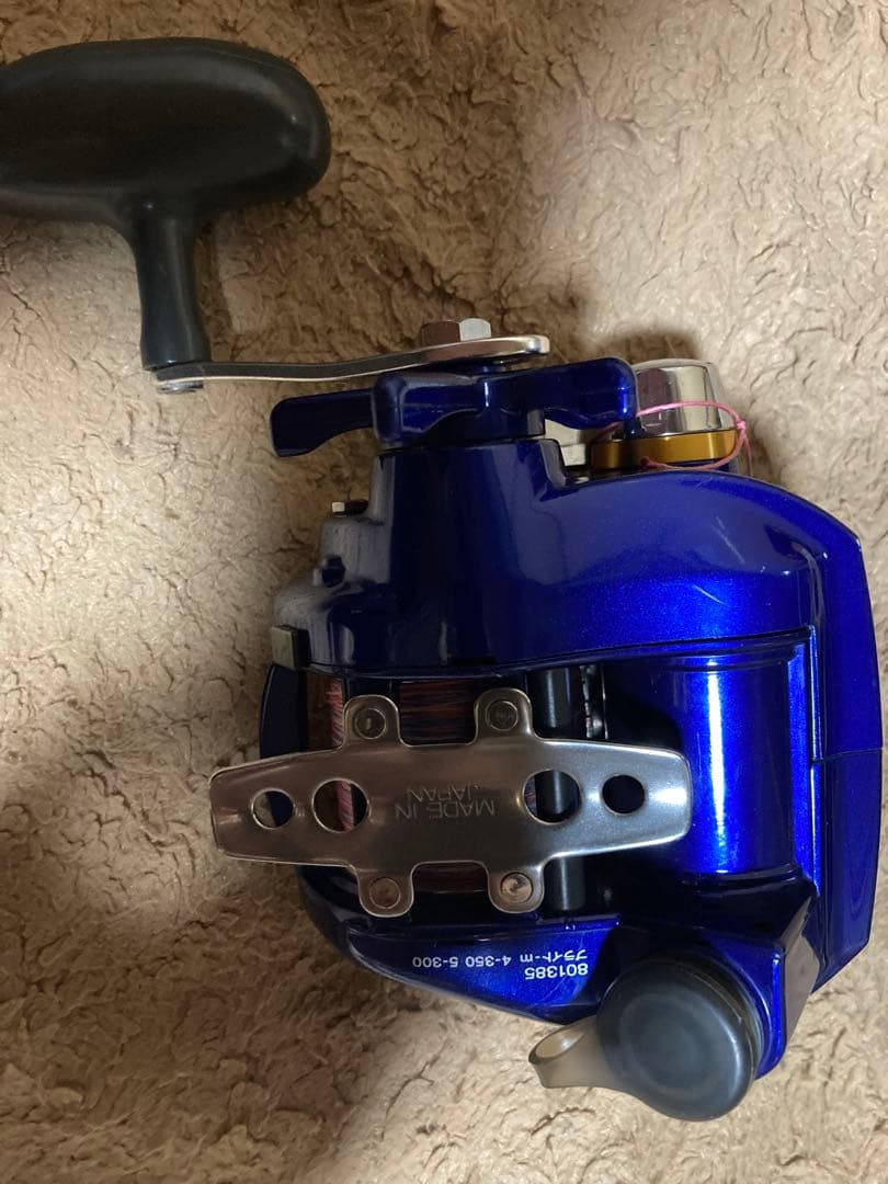 日*0様 ダイワ　電動リール