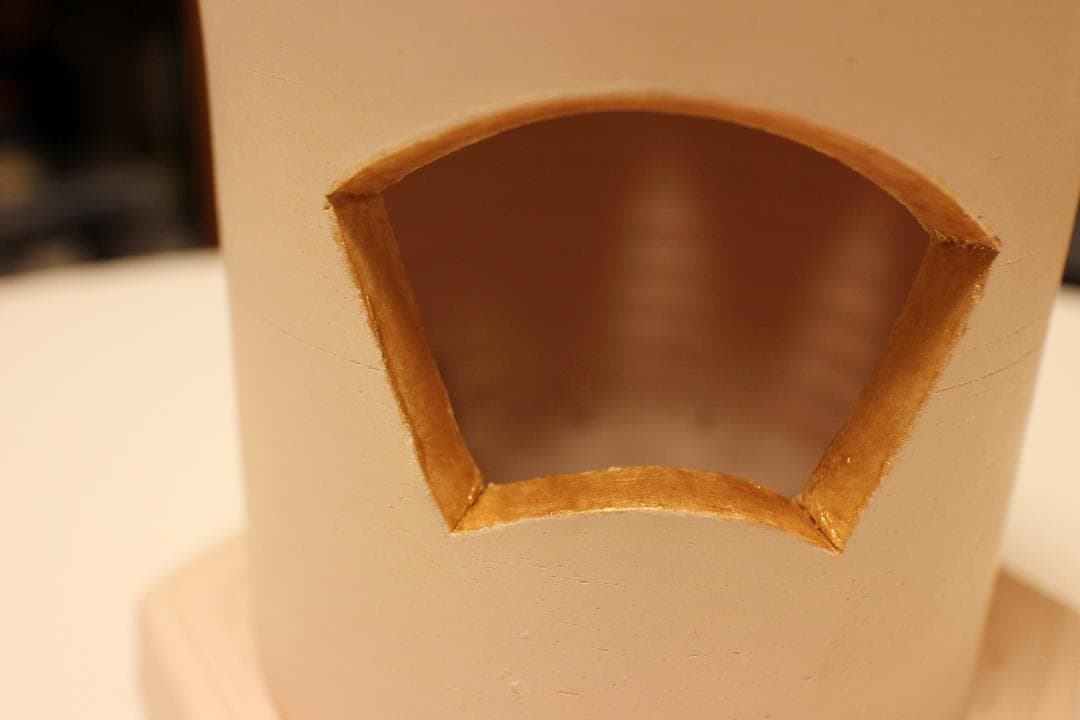 白泥　涼炉　 六角形ベース付き