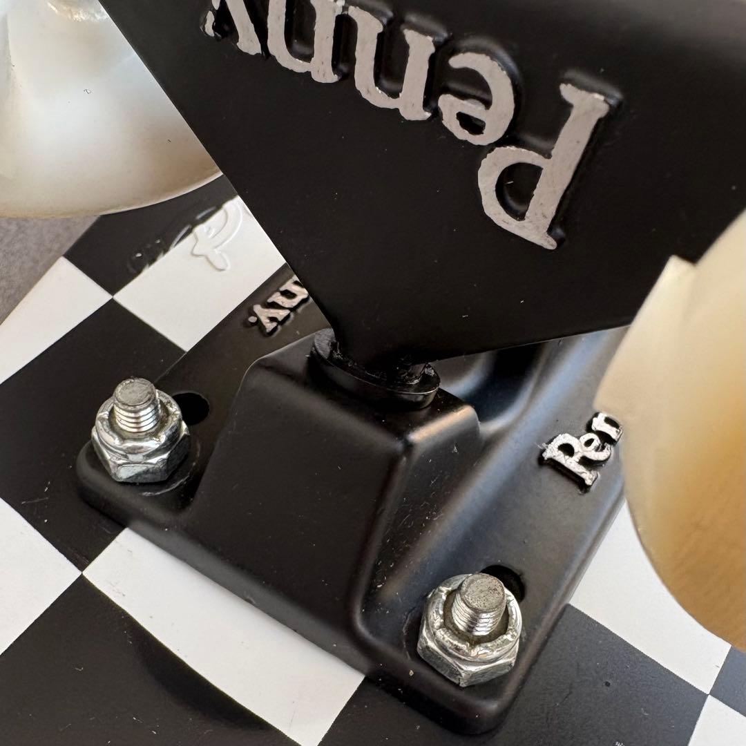 【最終価格】フルカスタム ペニー 22インチ シャークウィール 72mm DNA