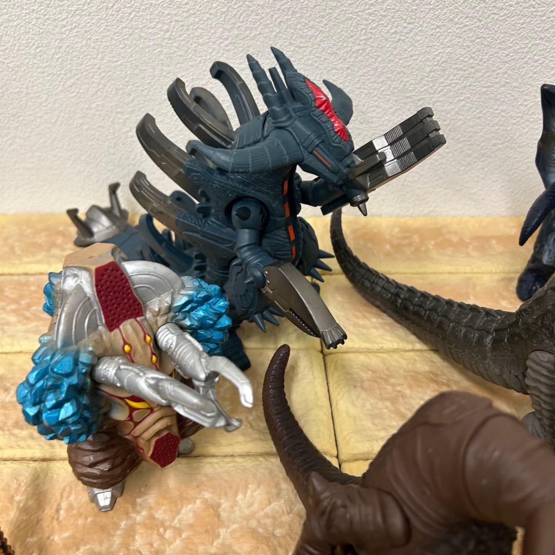 ウルトラマン　怪獣フィギュア 15体セット