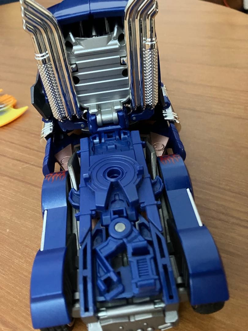 トランスフォーマー TLK-15 キャリバーオプティマスプライム　フィギュア