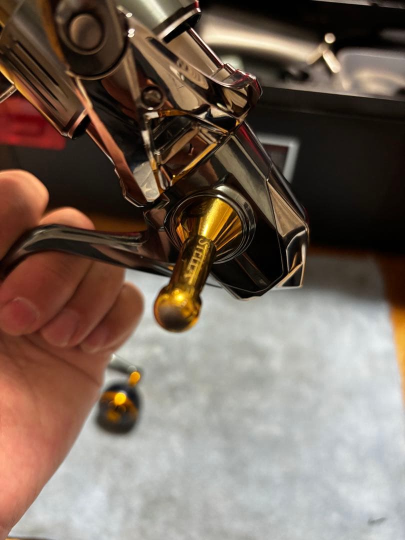 現行シマノ22ステラ4000xgほぼ新品