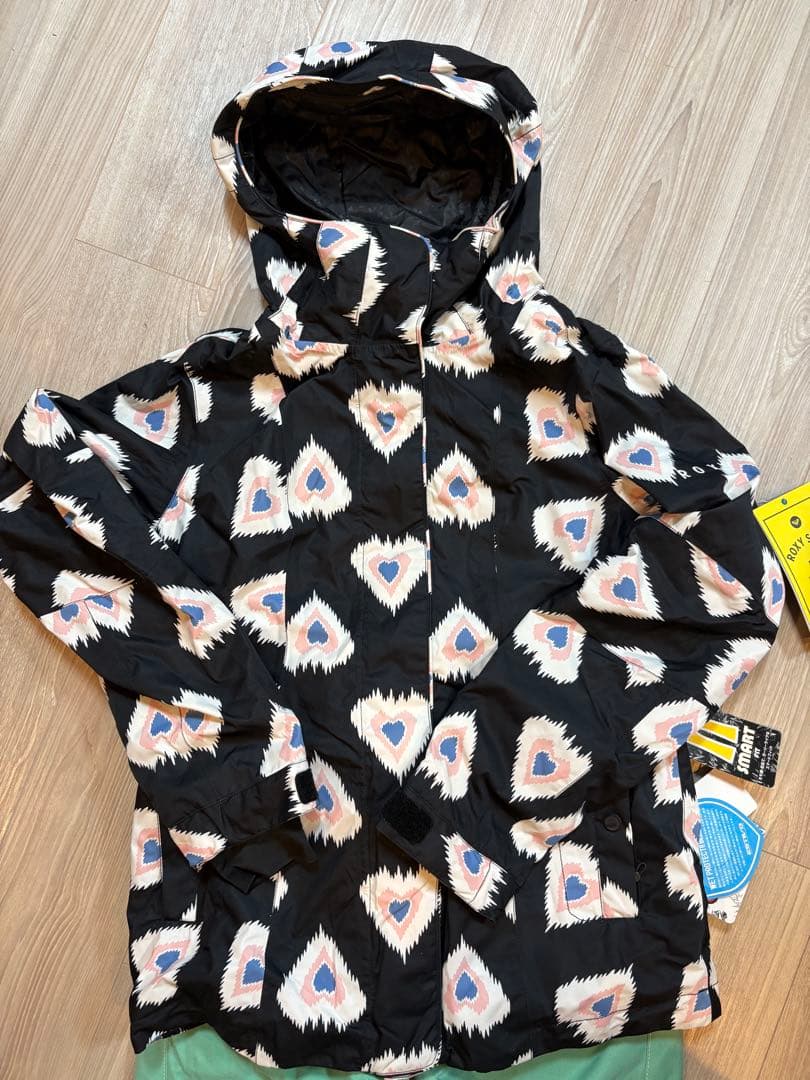 【新品タグ付き】ROXY×ESTIVO スノボウェア 上M下L