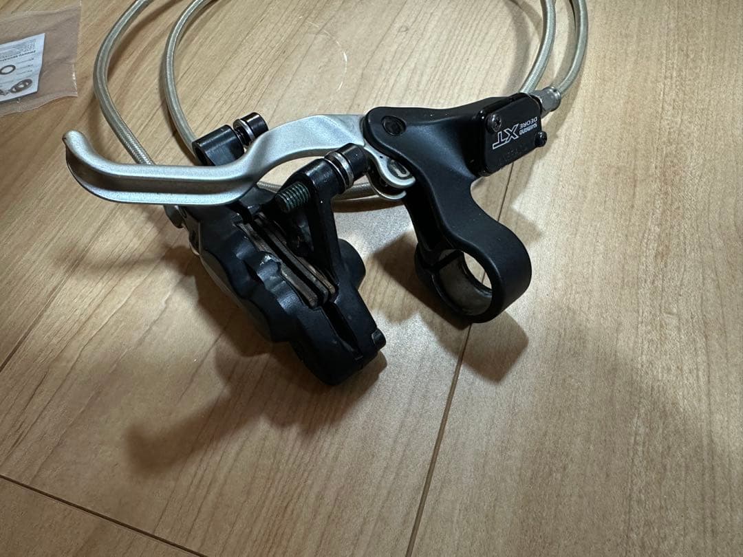 SHIMANO DEORE XT M755 対向4ポッド　ディスクブレーキセット