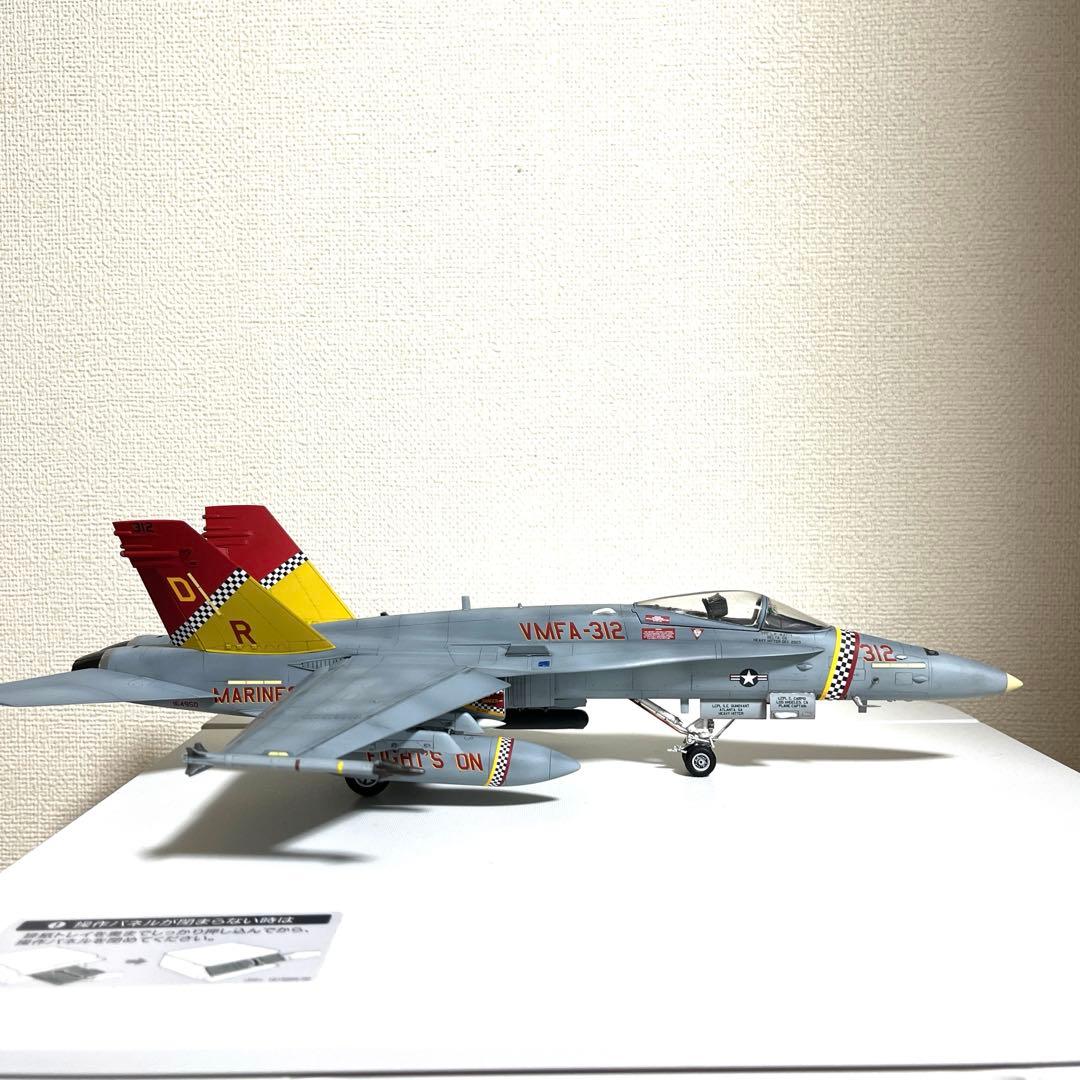 戦闘機プラモデル完成品1/48ハセガワF-18ホーネット