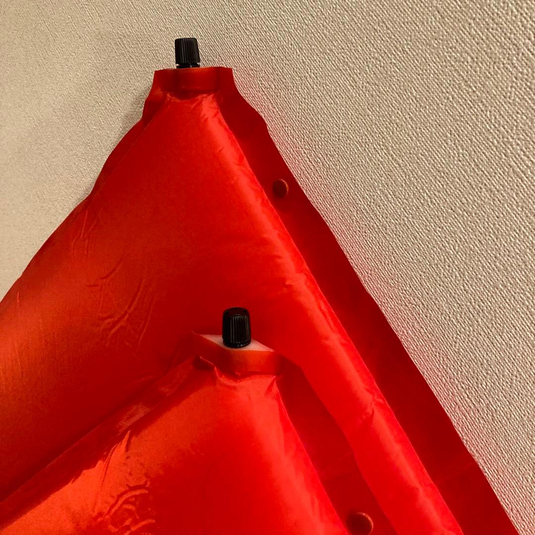 未使用　直営店限定　コールマン　インフレーターマットダブル 赤