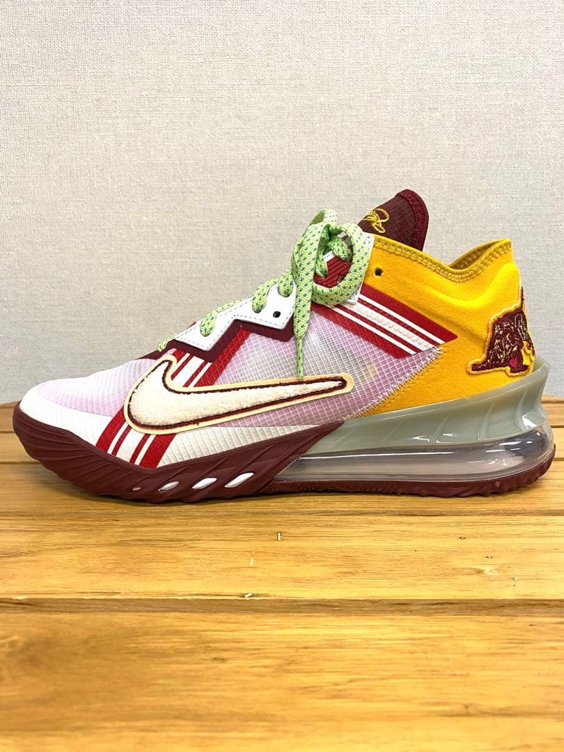 シューズ(男性用) LEBRON XVIII LOW \"HIGHER LEARNING\" 28cm