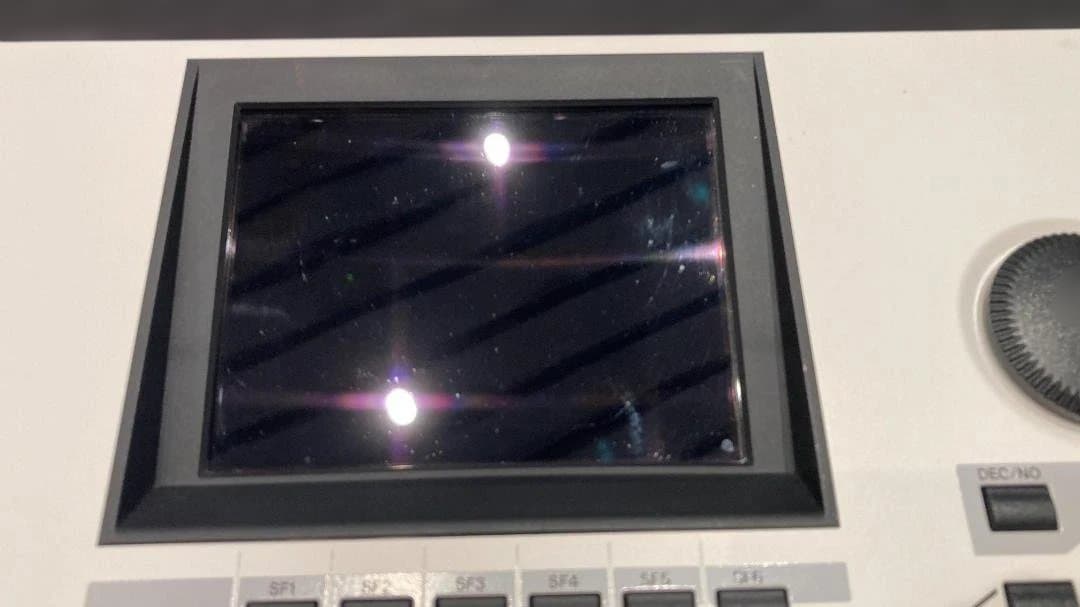 【中古】YAMAHA MOTIF XF7 WH シンセサイザー ハードケース付