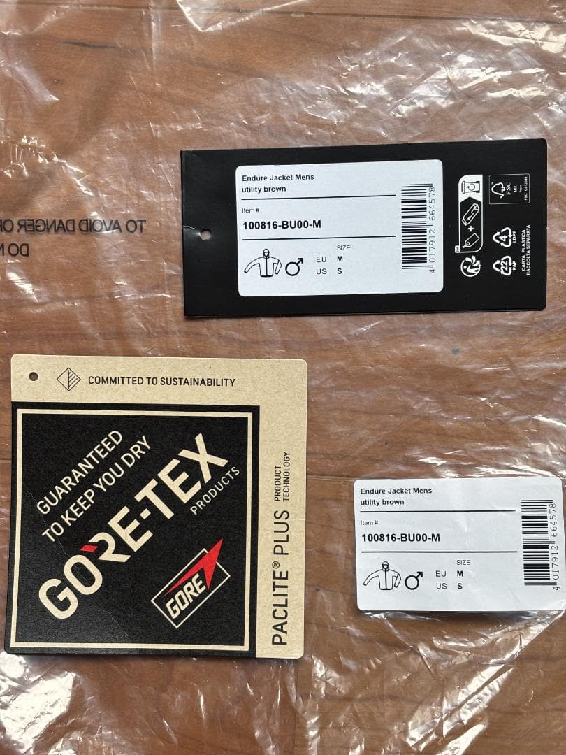 GOREWEAR ジャケット 日本未発売・新品同様