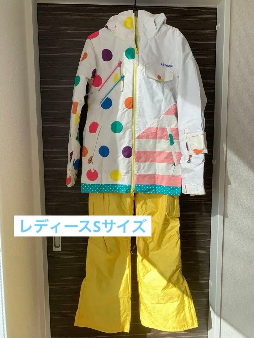 キスマーク　Sサイズ　スキースノーボードウェア上下