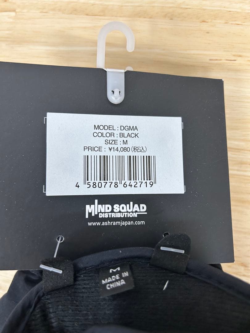 【新品】23/24 ASHRAM DGMA スノーボード グローブ　Mサイズ