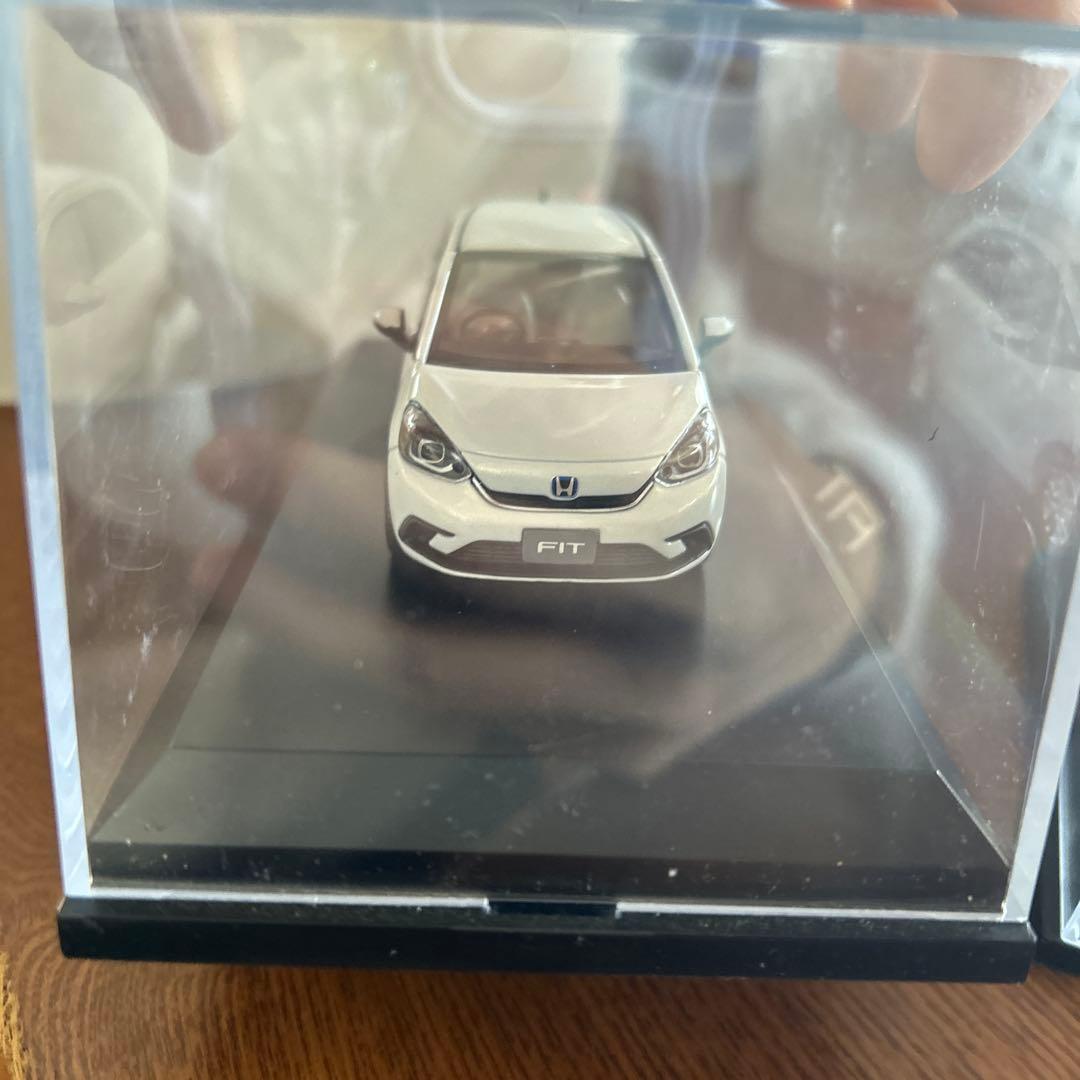 ホンダFITGRミニカー1/43サンライトホワイトパールライトブルーメタリック