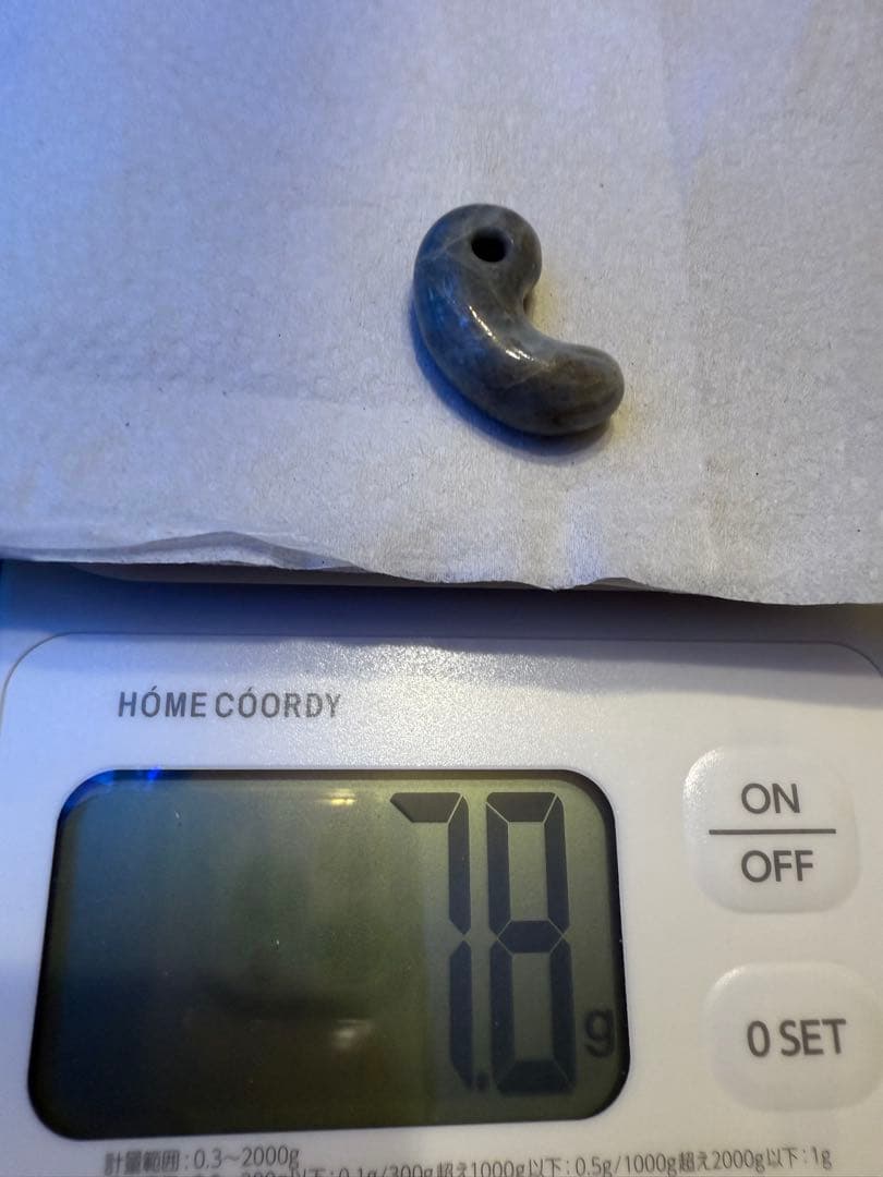 糸魚川‼️青翡翠‼️コン沢‼️勾玉‼️送料無料‼️破格出品‼️