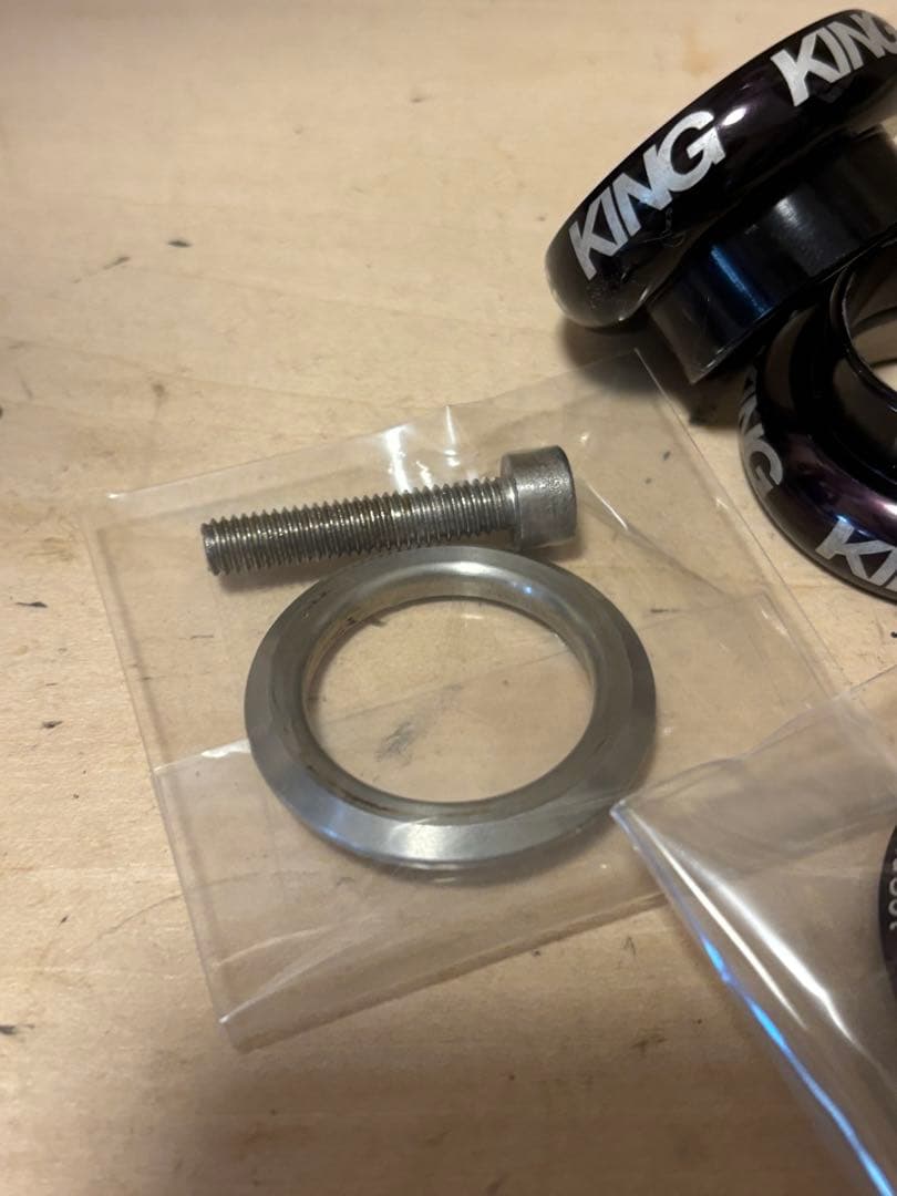 CHRIS KING クリスキング　ヘッドパーツ