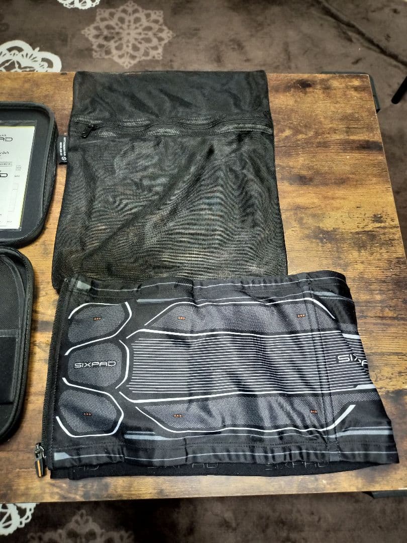 SIXPAD EMSトレーニングウェア ジッパー付き　size　M