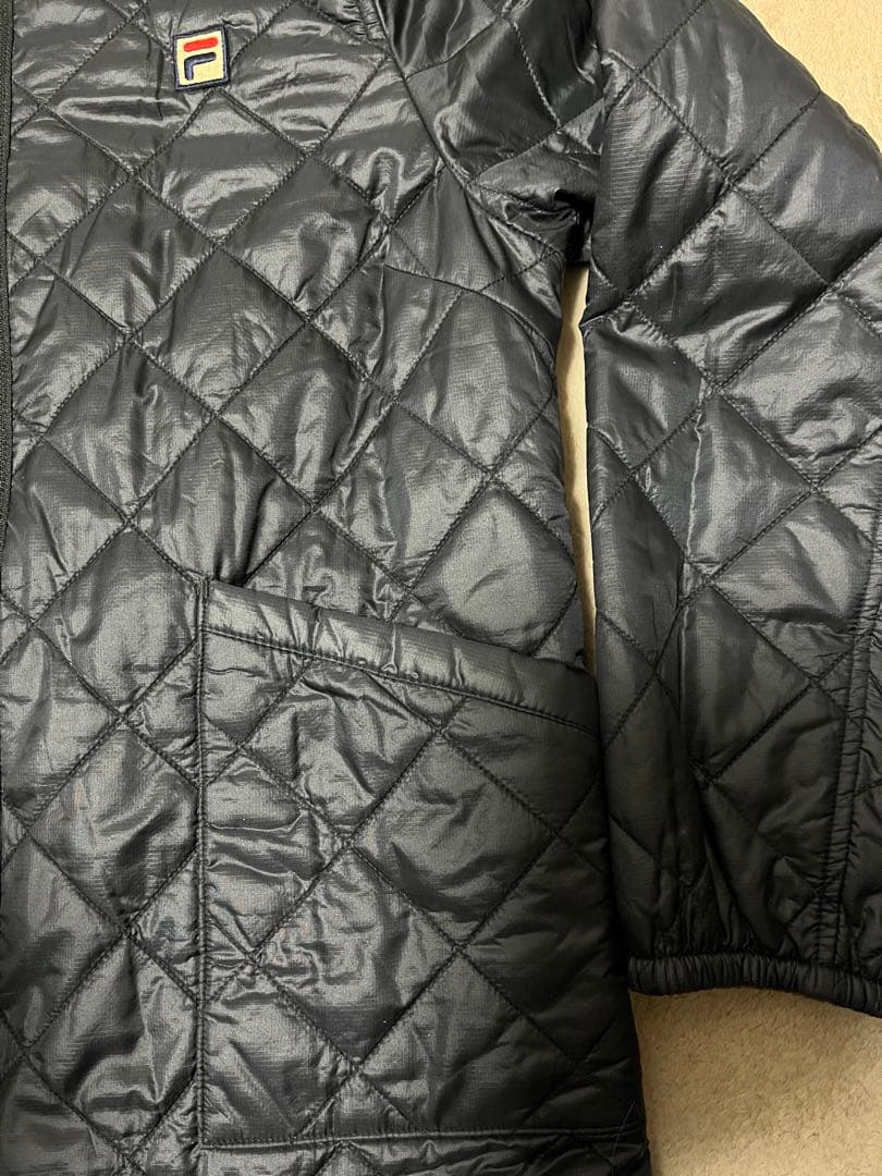 フィラジャケット　Ｌ　サイズ