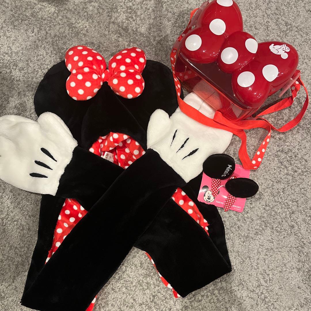 ミニーマウス ファンキャップ　ポップコーンケース　ミニーヘアピンセット