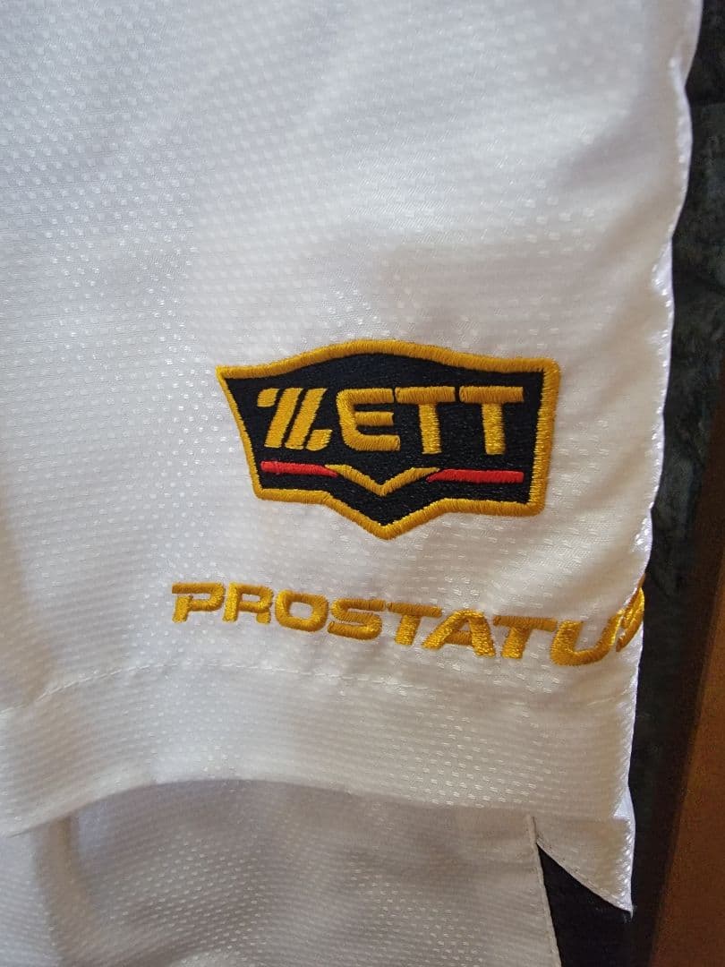 ZETTゼット　プロステータス　ウインドブレーカー上下セット 　新品　XOサイズ