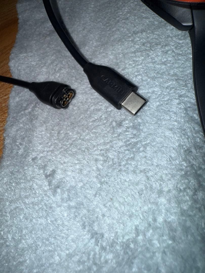 Garmin S70 GPSナビ スマートウォッチ(充電ケーブルあり)