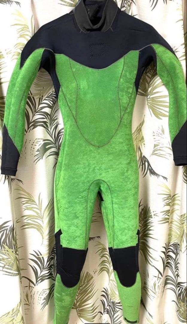 O'Neill 良品★5×3mmセミドライ★レディース位★日本製