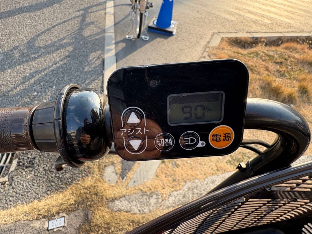 中古20㌅ブリヂストン電動アシスト自転車　12Ah4点灯　大阪　016番