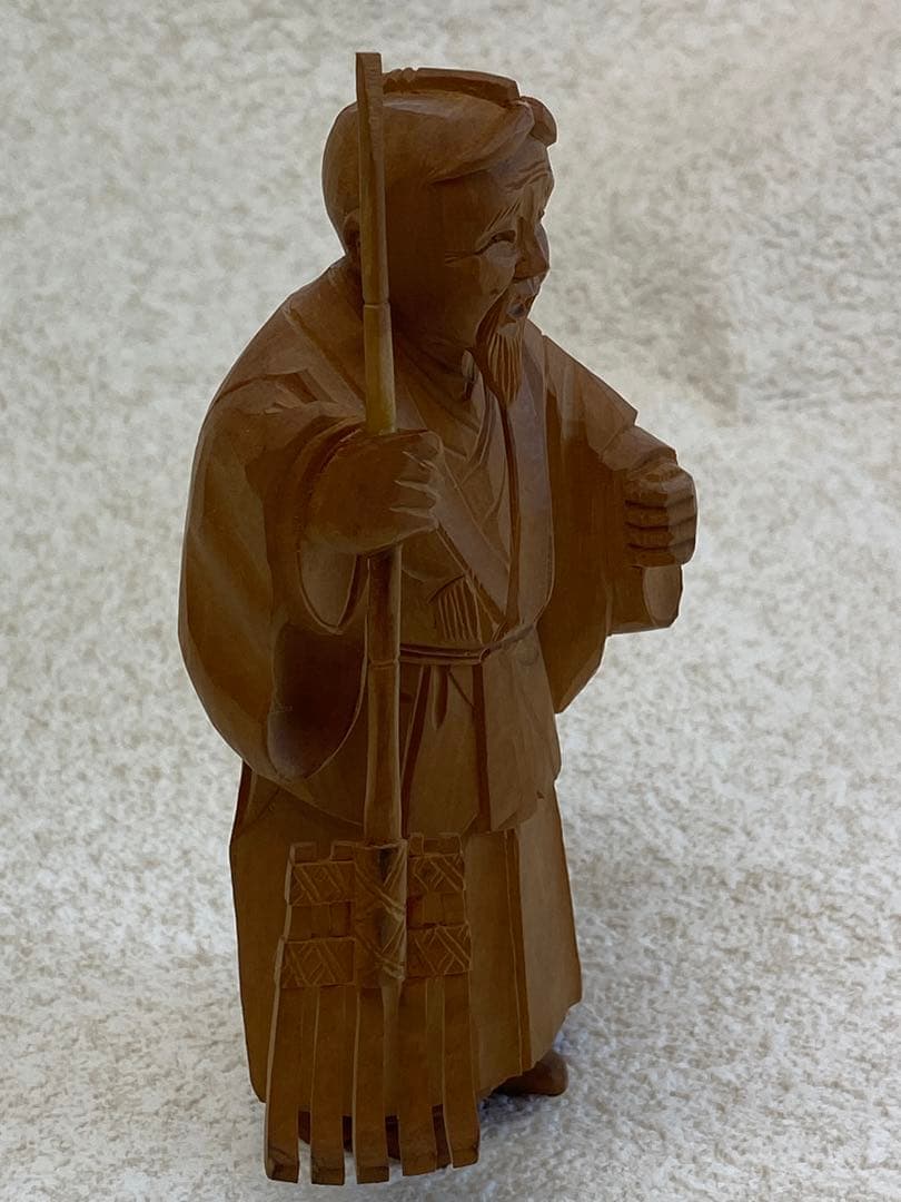 木彫り老人　作者不明