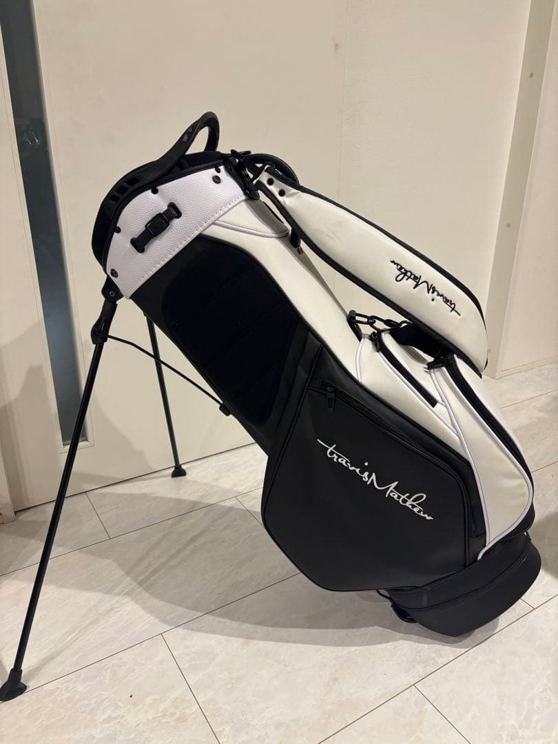 トラヴィスマシュー キャディバッグ