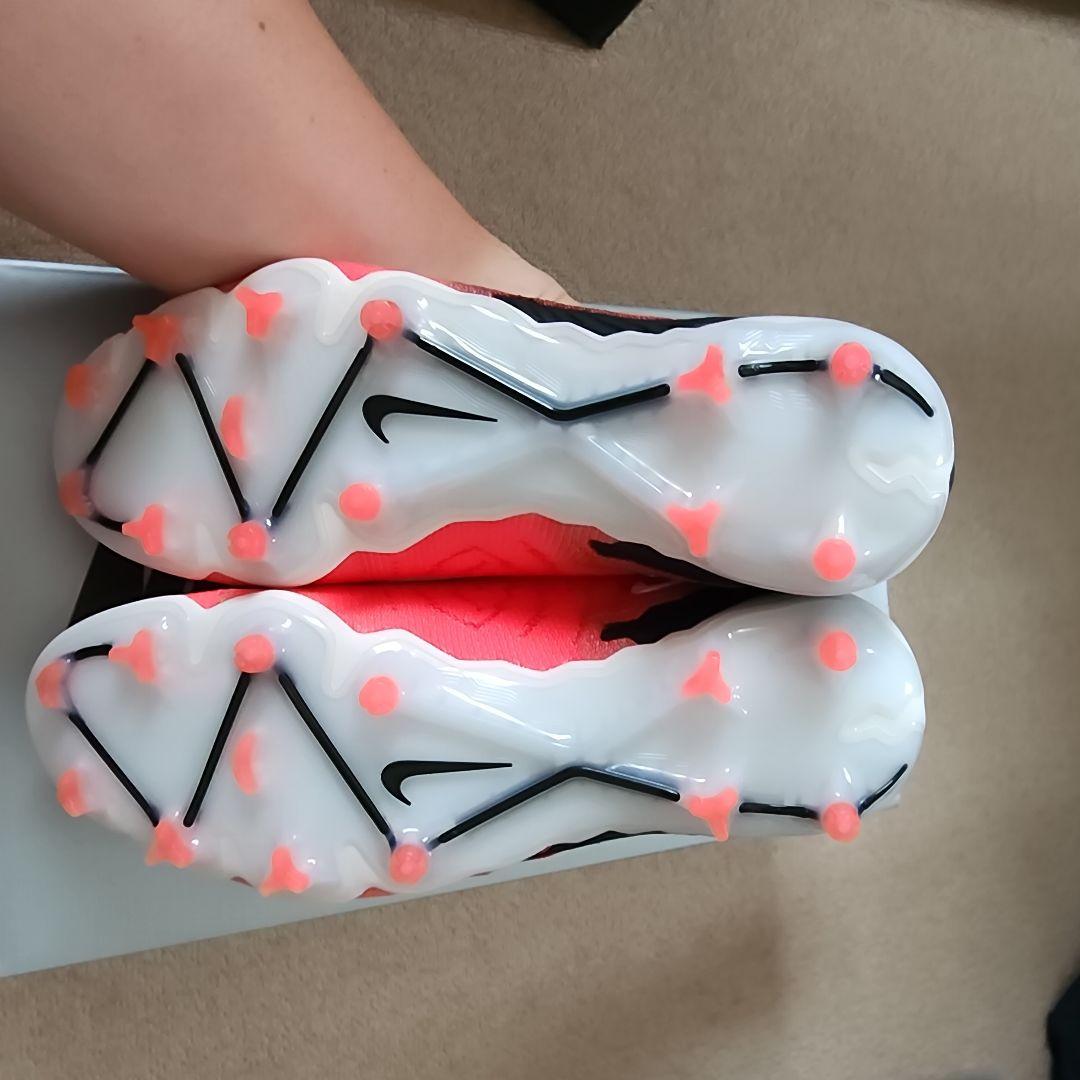 ナイキ　ファントム GX エリート DF FG