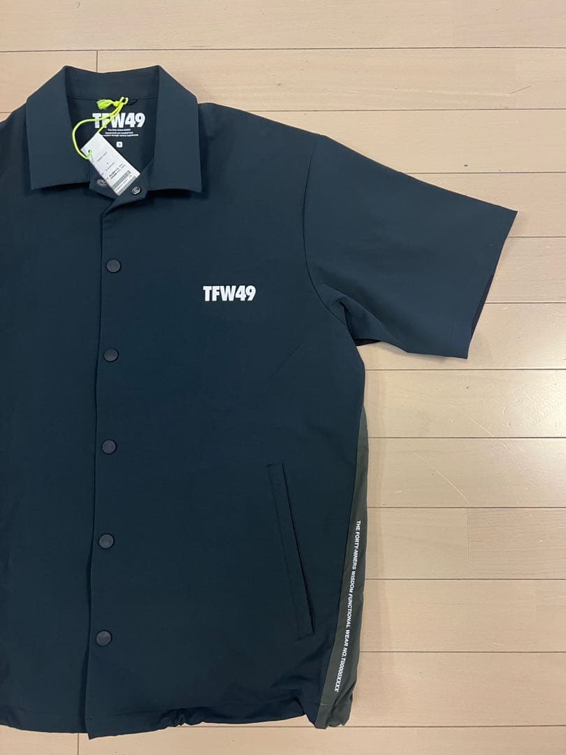 TFW49【新品未使用】セットアップ　シャツ　ハーフパンツ