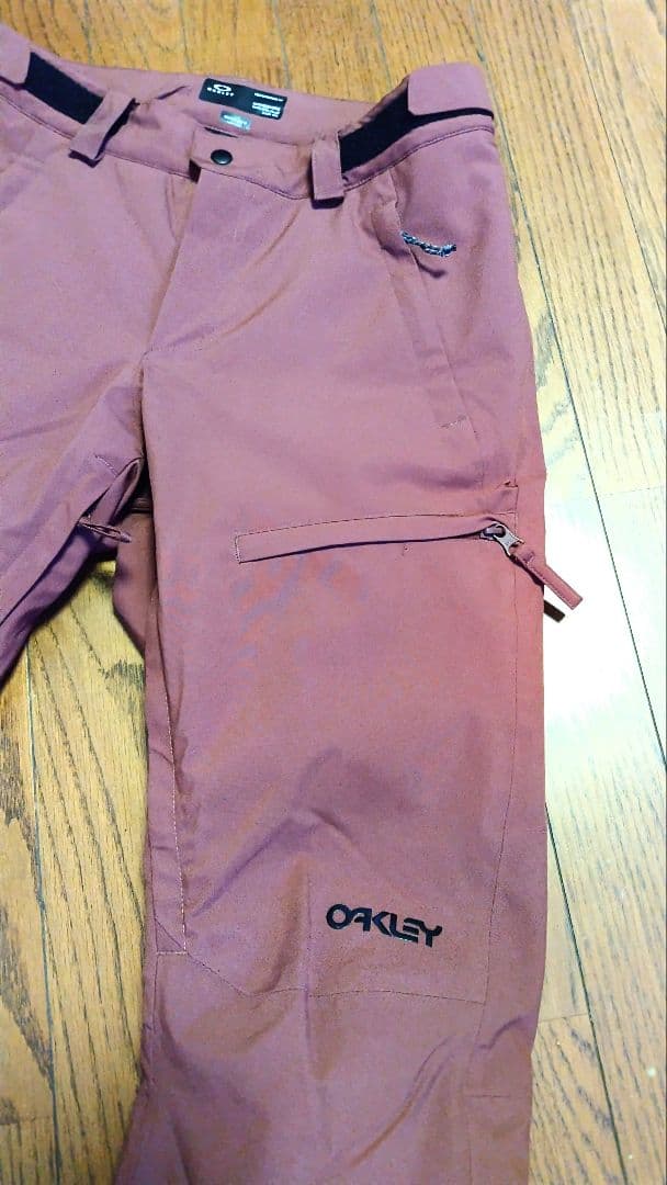 極美品オークリーOAKLEYスノーボードスキーパンツサイズM男女