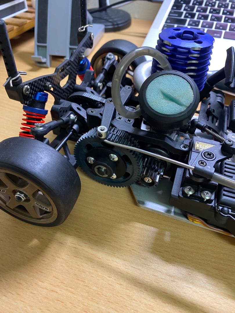 京商GT2ボディ付き カスタムホイール TE37風