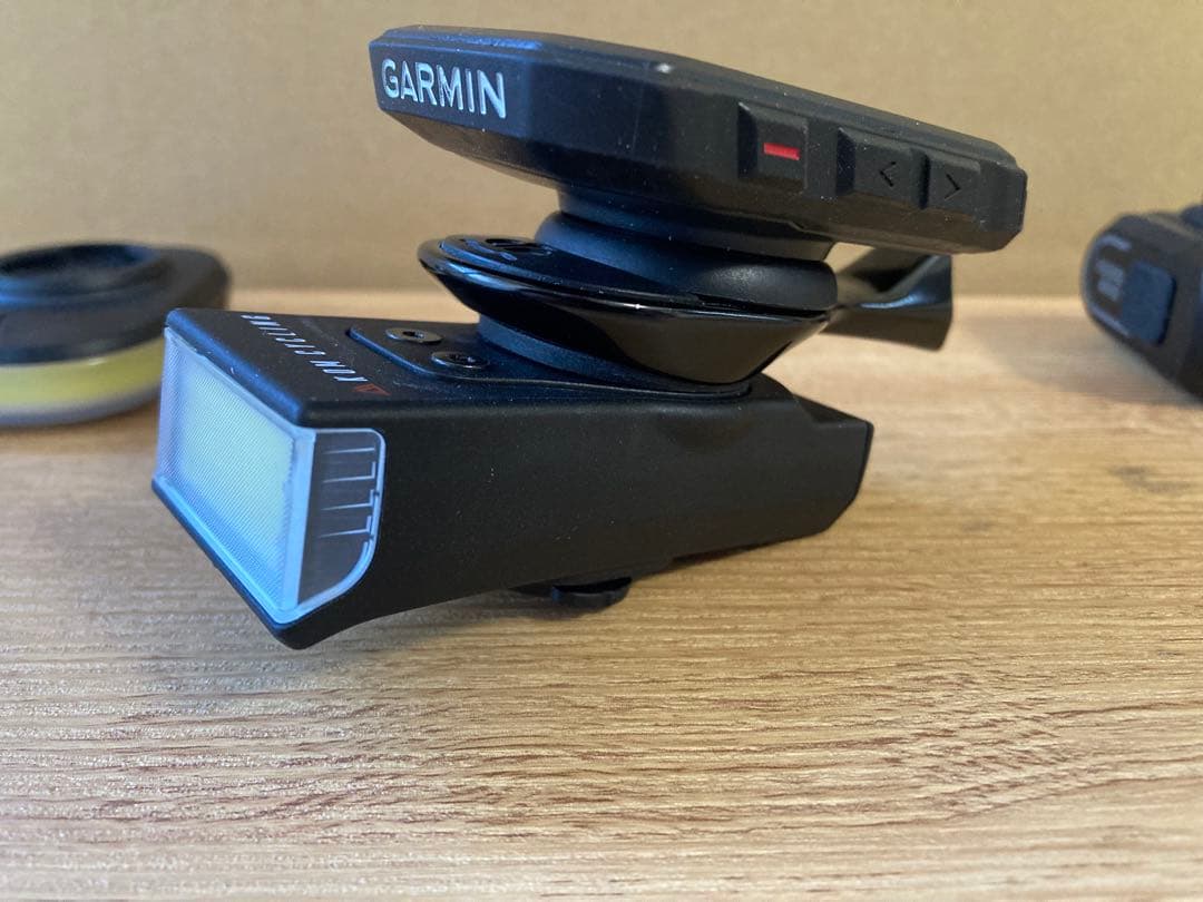 アクセサリー KOM Cycling Quick Release Light 350