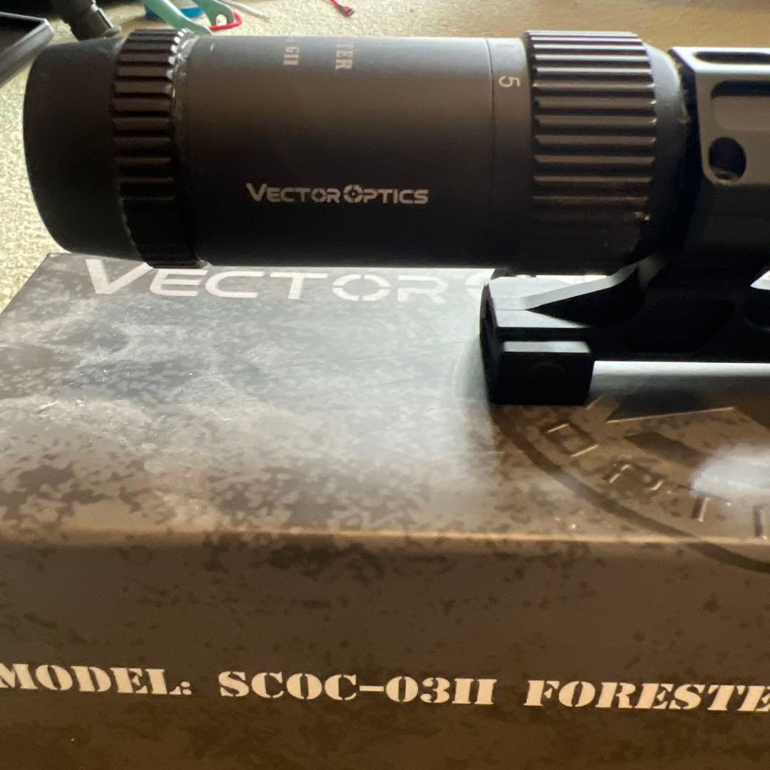 VECTOR OPTICSショートスコープ FORESTER1-5x24gen2