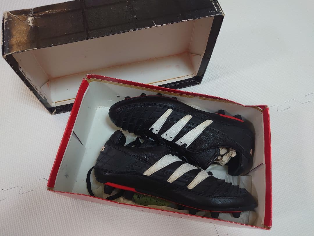 未使用!!　アディダス　初代プレデター　平成６年購入