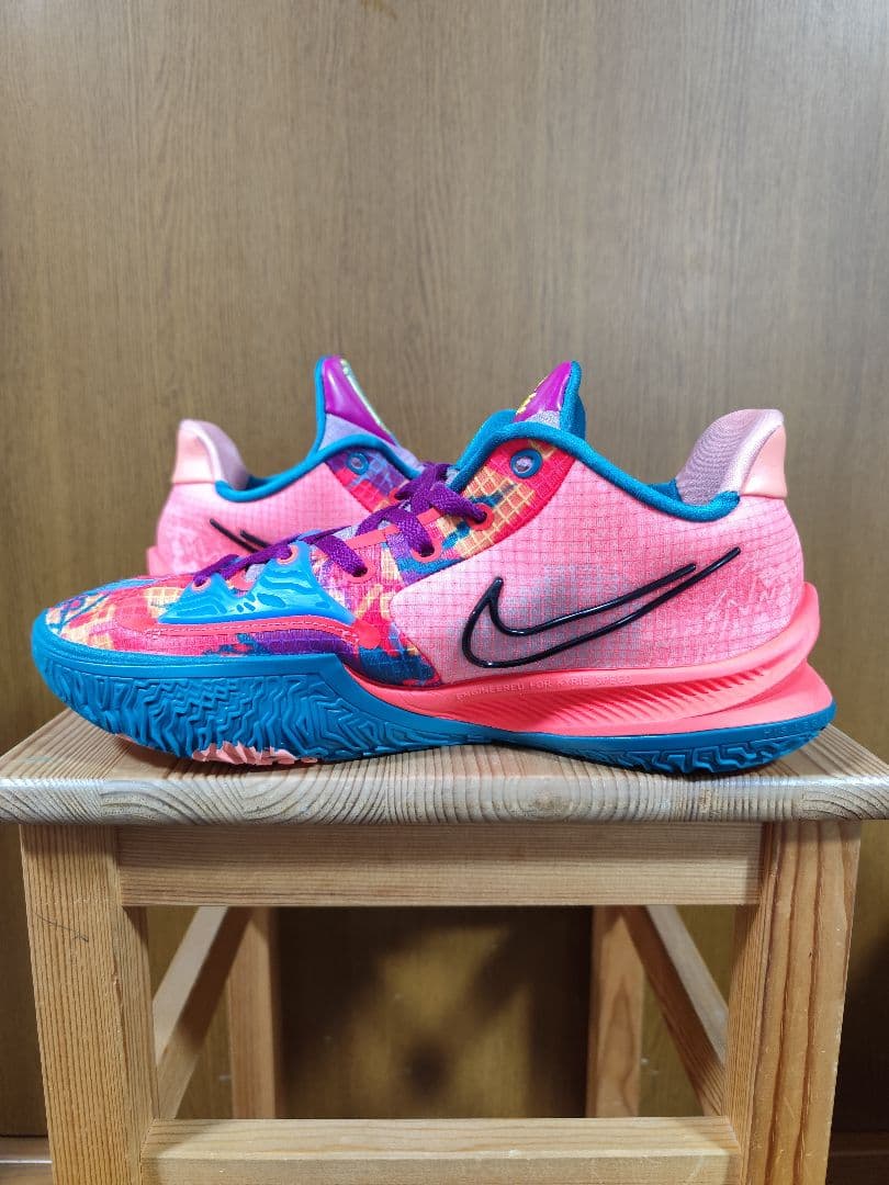 Nike Kyrie Low 4　ナイキ　カイリーロー4　26.5cm　カイリー