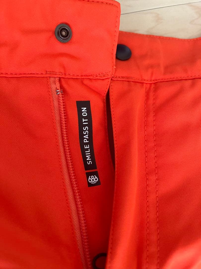 686 オレンジ スノーボードパンツ M 一度着用