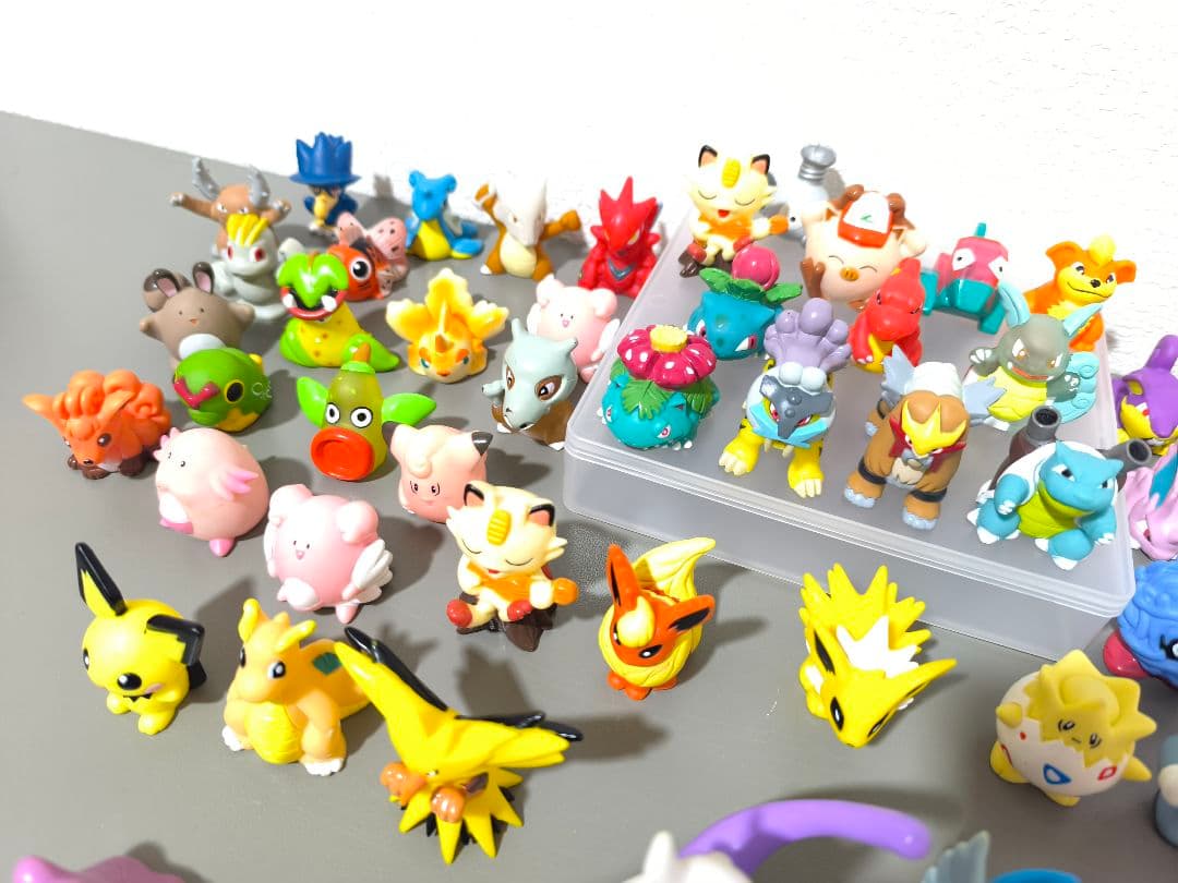 ポケモン　指人形　ソフビ　71体　まとめ売り　ピカチュウ　ミュウツー　ゲンガー等