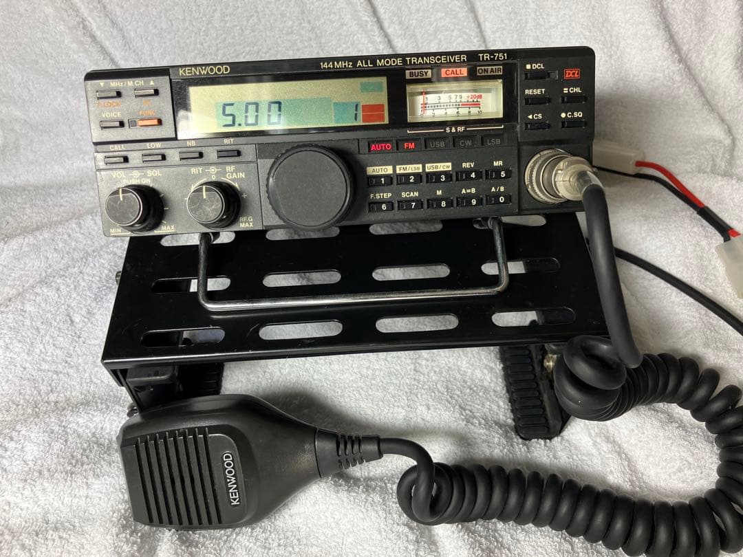 ケンウッドＴＲ－７５１　144MHｚオールモードトランシーバー（10ｗ）