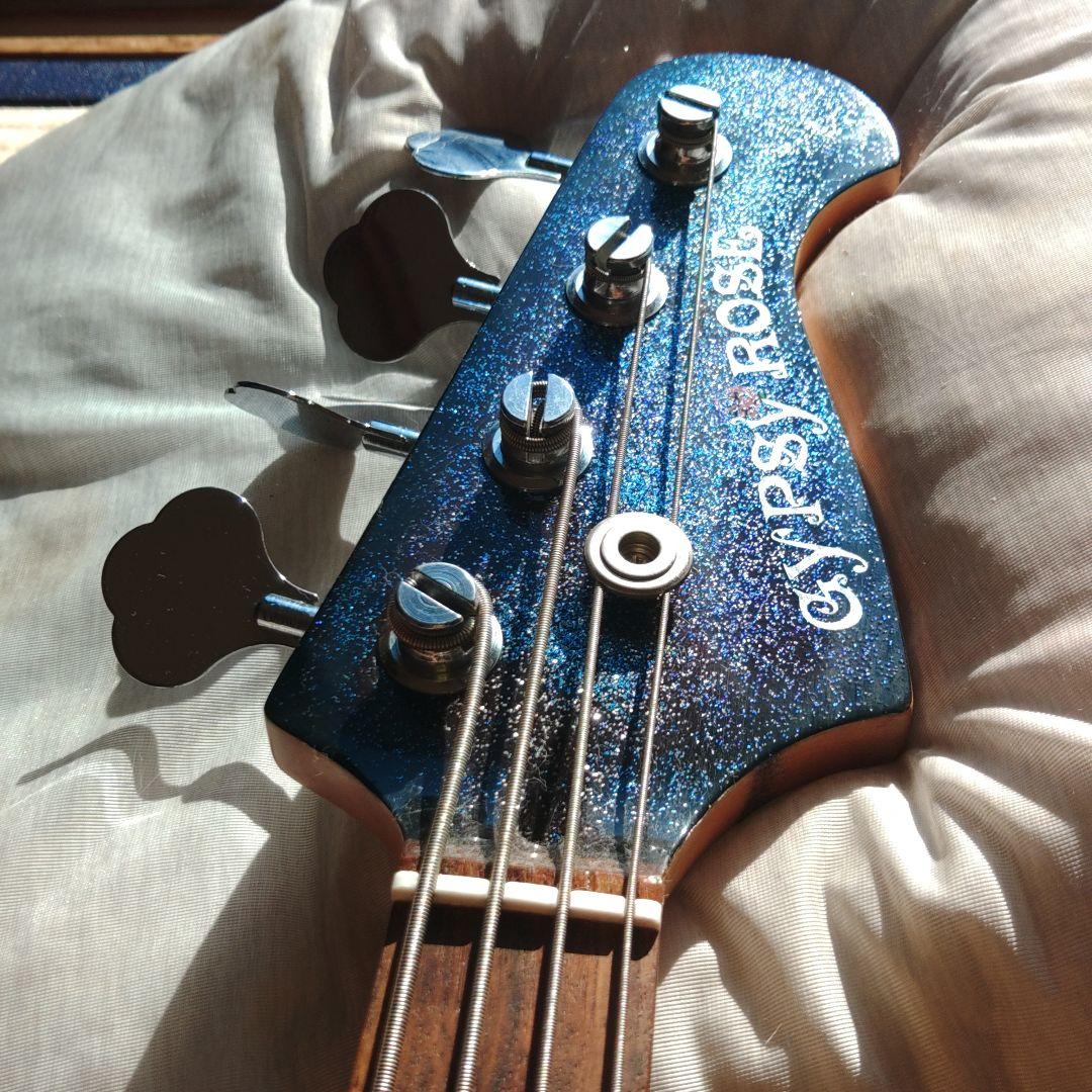 Gypsy Rose エレキベース 青
