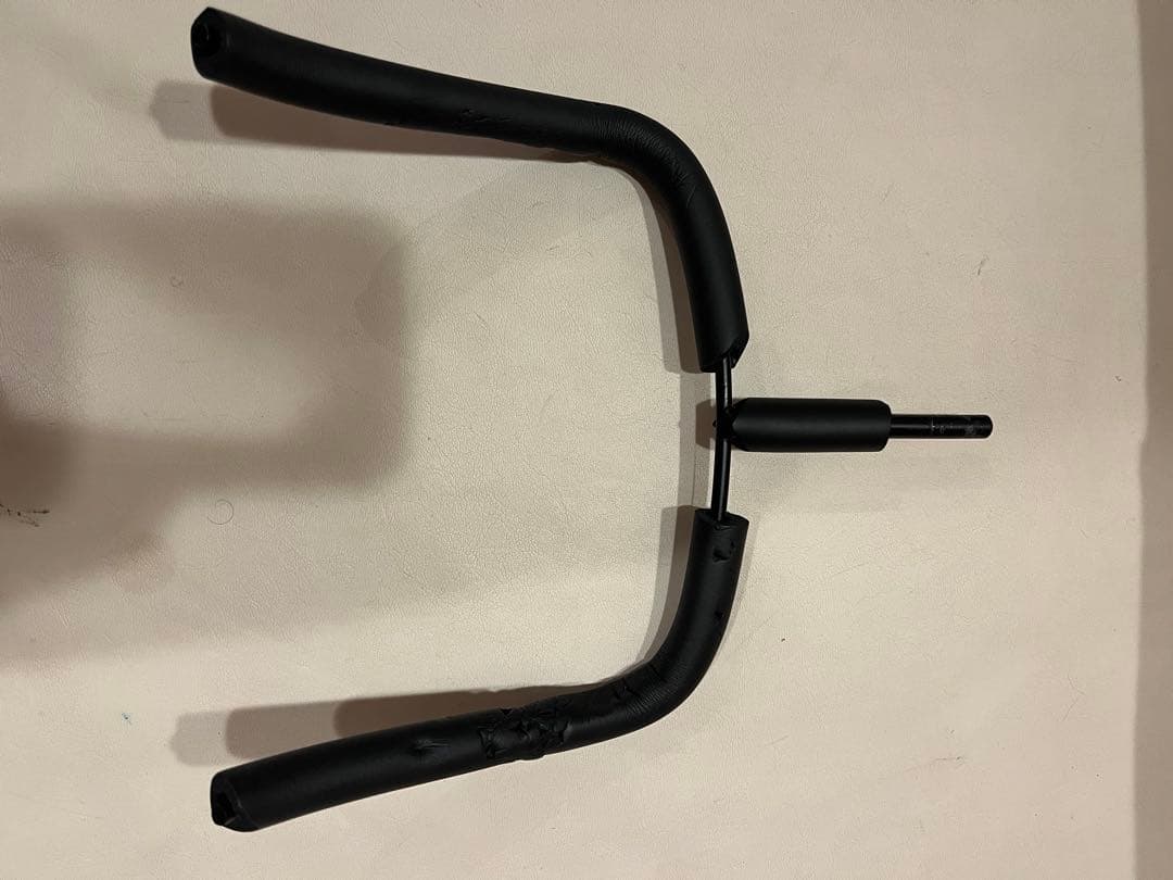 沖縄三線　ケース　楽譜　スタンド　チューナー付き　全長約７８cm 値下げしました