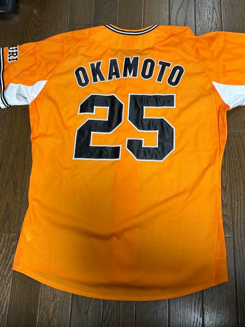 読売ジャイアンツ　岡本和真　橙魂2022 レプリカユニ Lサイズ