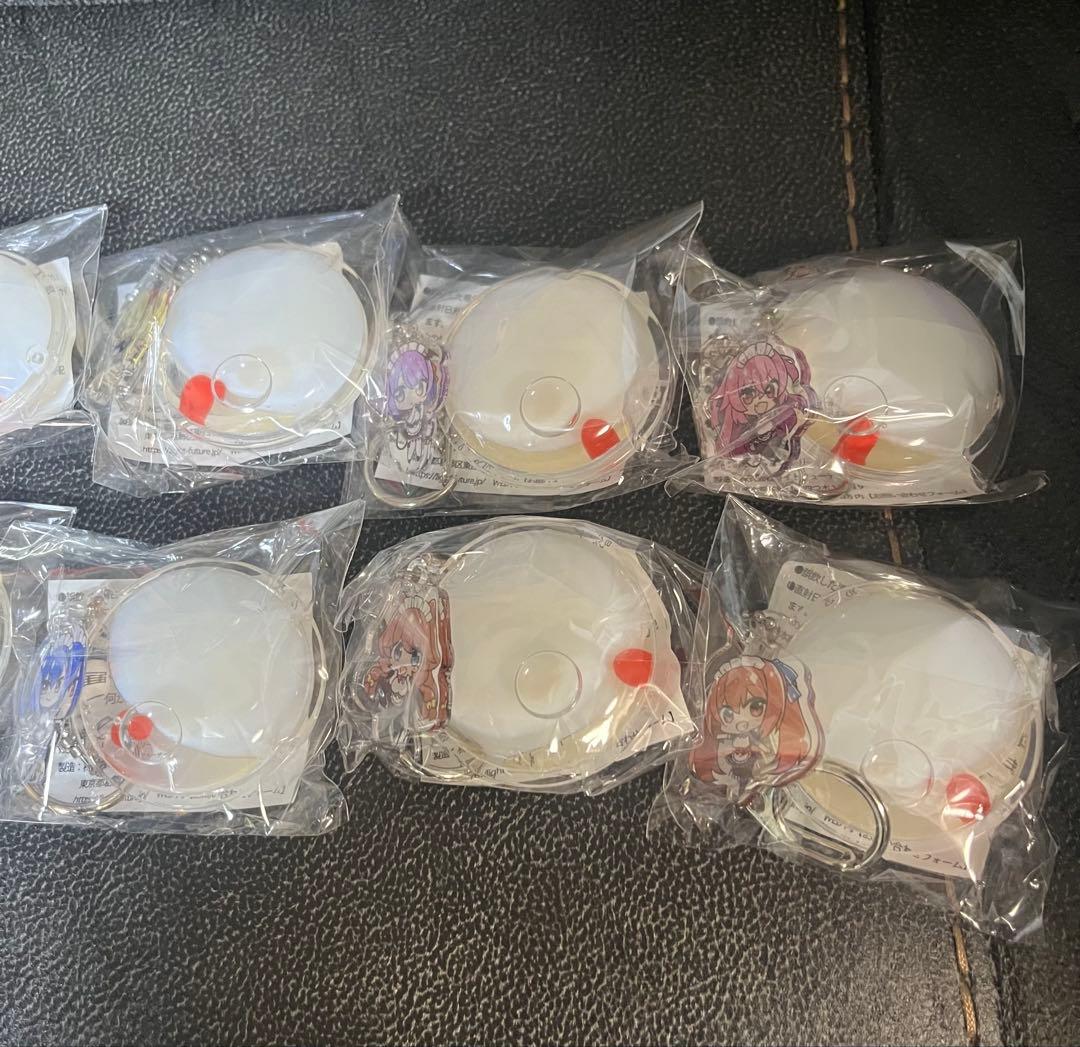 みるくふぁくとりー　c104 B2タペストリー　卵子入り母乳キーホルダー　セット