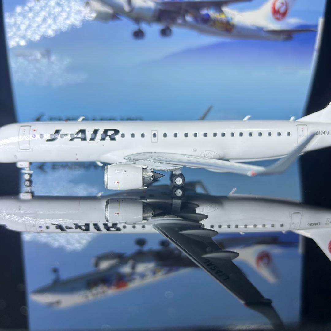 航空機・ヘリコプター TOMOJcwings J-AIR E190 JA241J 1/200