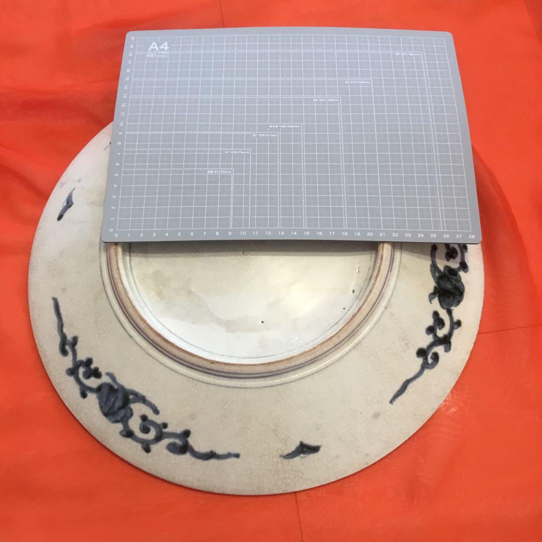 風景画と花模様の茶碗　アンティーク古い　大皿　飾り皿　約39センチ