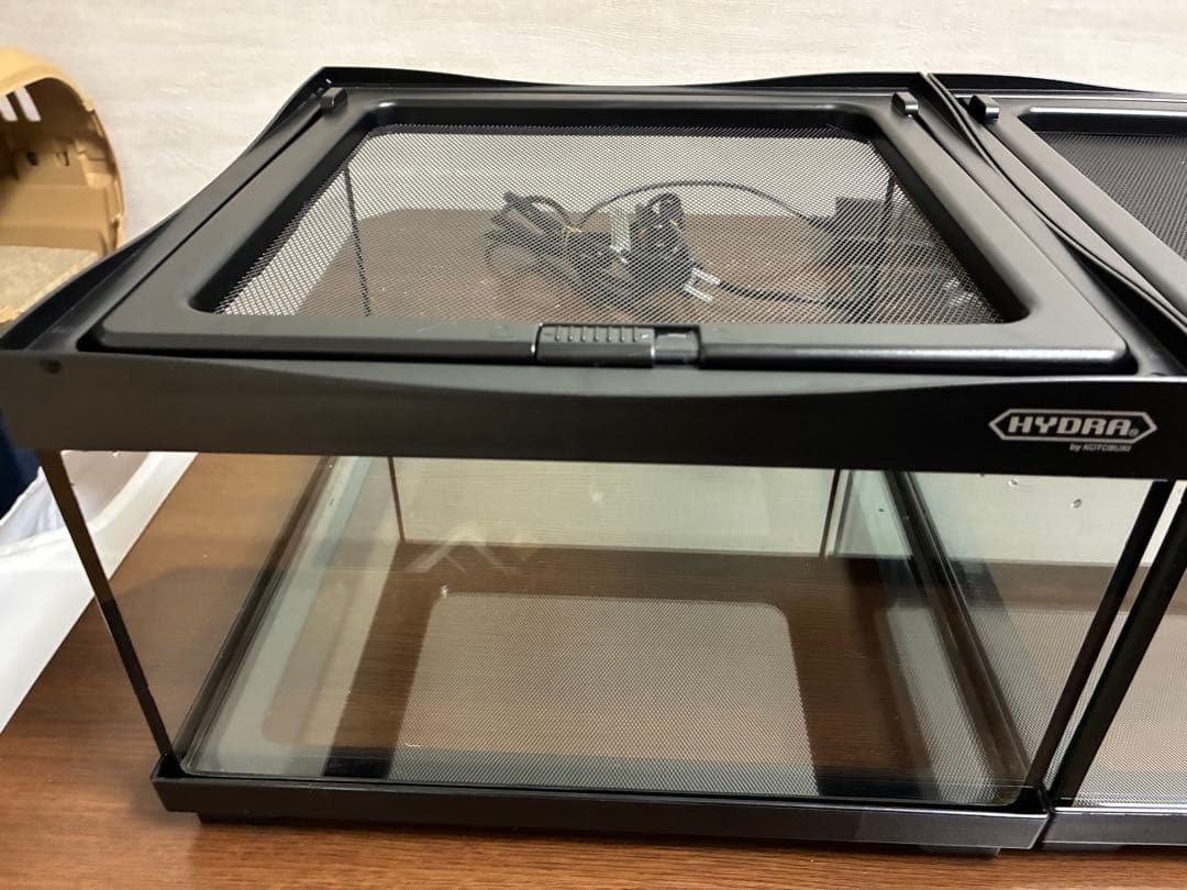 爬虫類　飼育セット　ヒュドラケース3120　パネルヒーター　ヒーティングトップ等