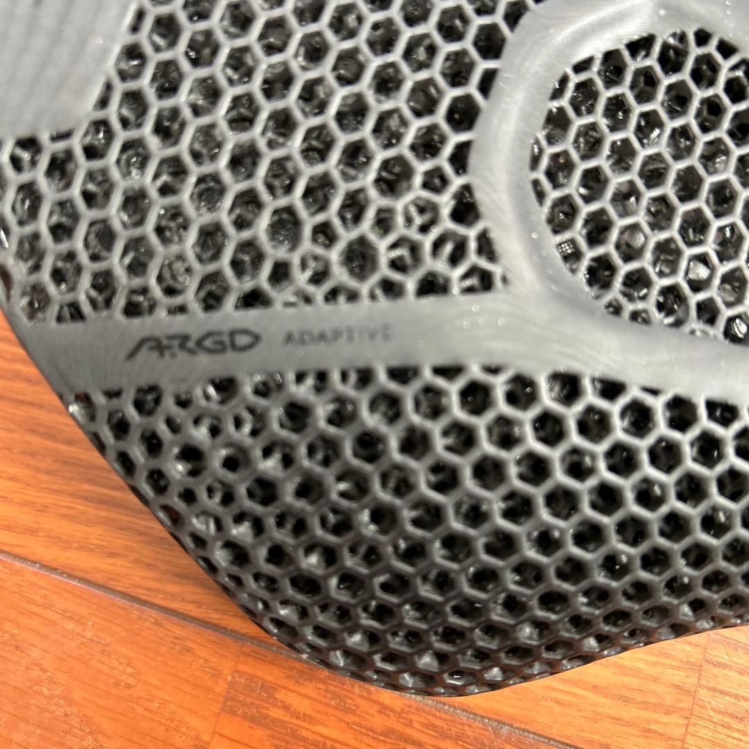 fizik フィジーク Argo R1 Adaptive サドル 150mm