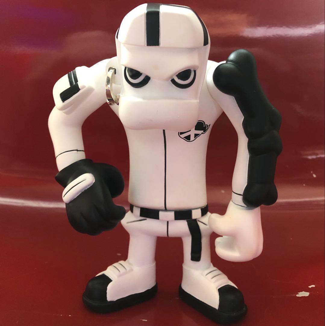 《Kenny sin》 フィギュア NO ORDER PUG デザイナーズトイ